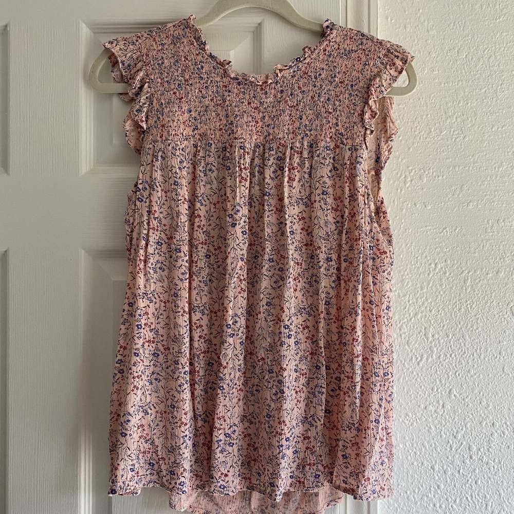 Old Navy Flutter Sleeve, Floral lightweight top S